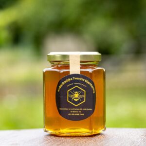 honing van de gouden bij